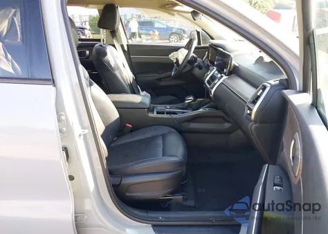 2022 Kia Sorento X-Line S z USA, uszkodzony, nr VIN 5XYRLDLC7NG144870